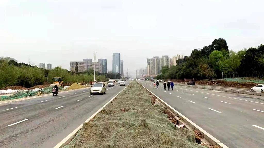 道路管控与交通管理视觉探索图片集锦